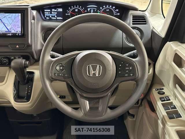 Honda N BOX 2018-09 6909776-9
