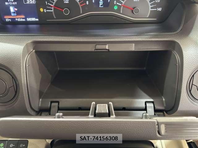 Honda N BOX 2018-09 6909776-24
