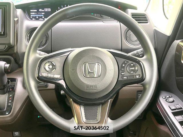 Honda N BOX 2022-09 6909686-10