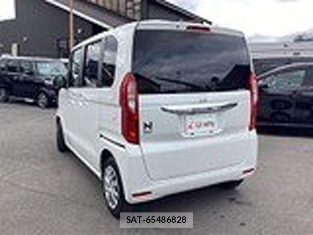 Honda N BOX 2023-01 6909704-4