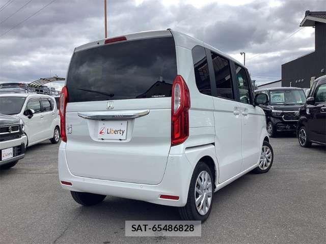 Honda N BOX 2023-01 6909704-8
