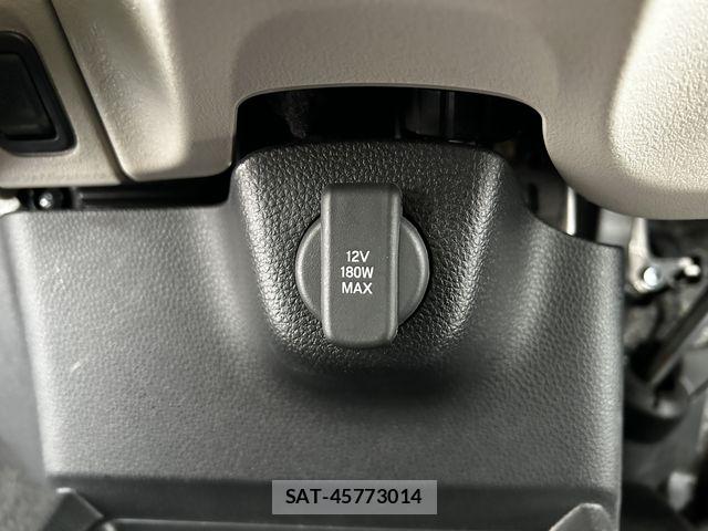 Honda N BOX 2024-05 6909745-23
