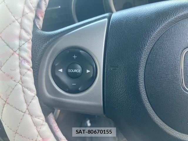 Honda N BOX 2013-09 6909831-13