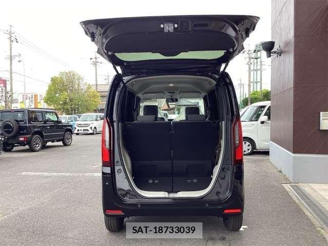 Honda N BOX 2026-02 6909650-16