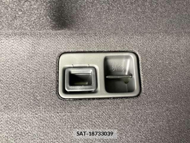 Honda N BOX 2026-02 6909650-18