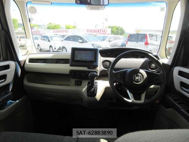 Honda N BOX 2020-10 6909752-9