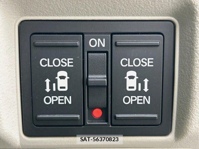 Honda N BOX 2024-05 6909705-5