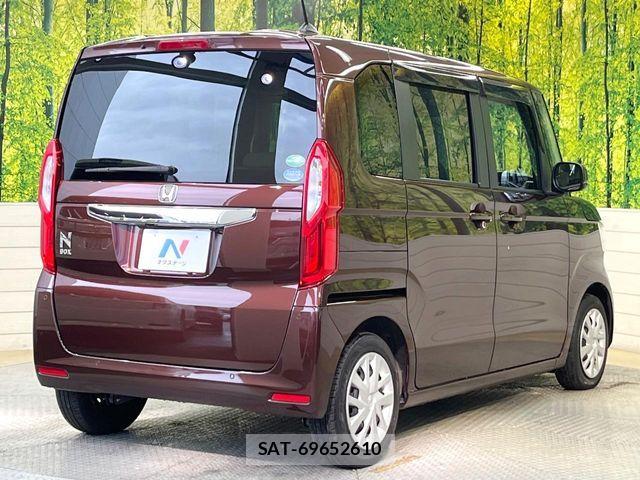 Honda N BOX 2021-03 6909735-16