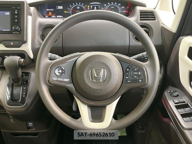 Honda N BOX 2021-03 6909735-7