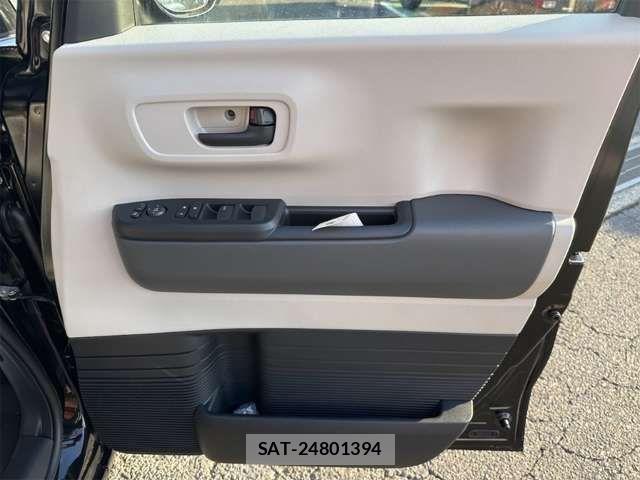 Honda N BOX 2026-02 6909679-18
