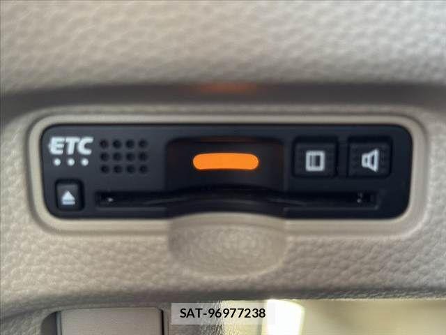Honda N BOX 2019-07 6909812-4