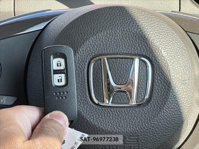 Honda N BOX 2019-07 6909812-6