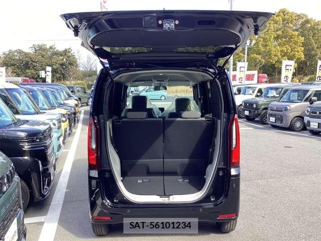 Honda N BOX 2026-01 6909658-17