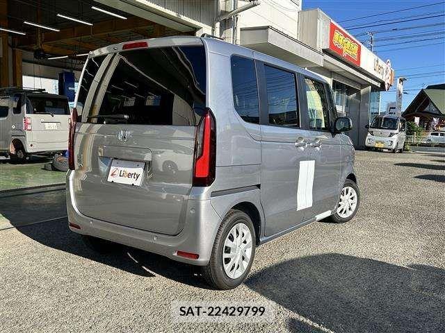 Honda N BOX 2025-09 6909687-14