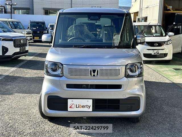 Honda N BOX 2025-09 6909687-5