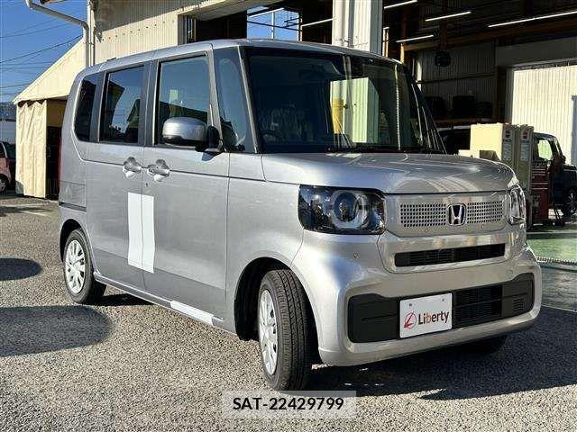 Honda N BOX 2025-09 6909687-6