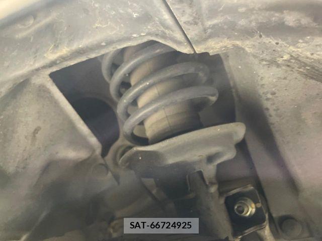 Honda N BOX 2019-03 6909750-19