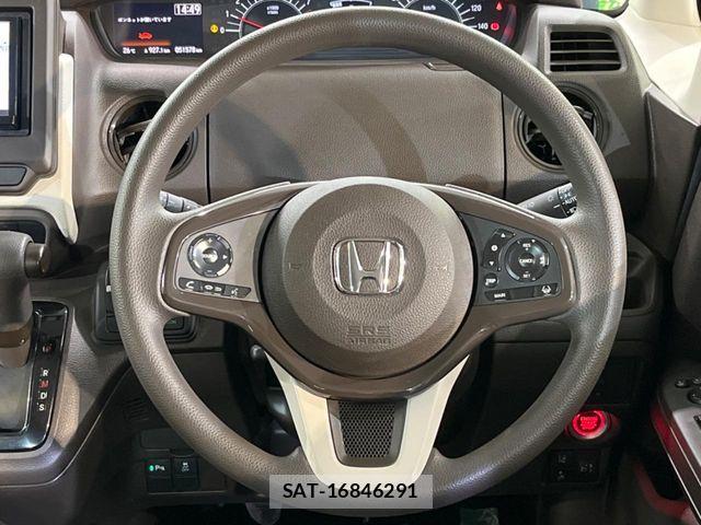 Honda N BOX 2022-02 6909754-11