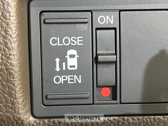 Honda N BOX 2022-02 6909754-6