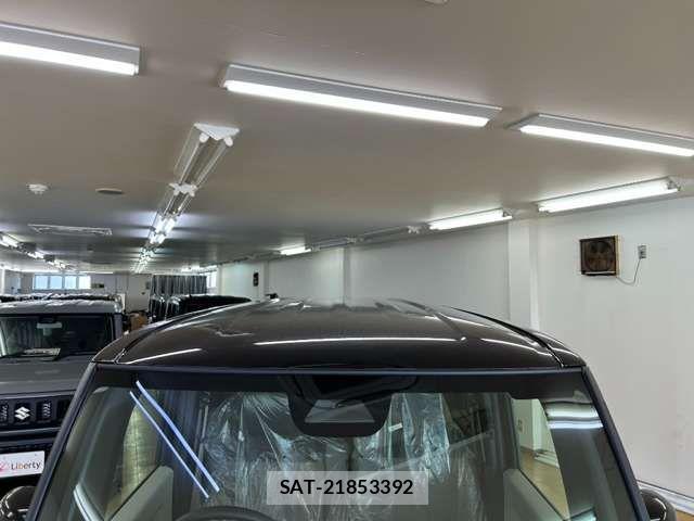 Honda N BOX 2025-10 6909693-9