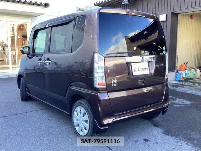 Honda N BOX 2016-01 6909798-9