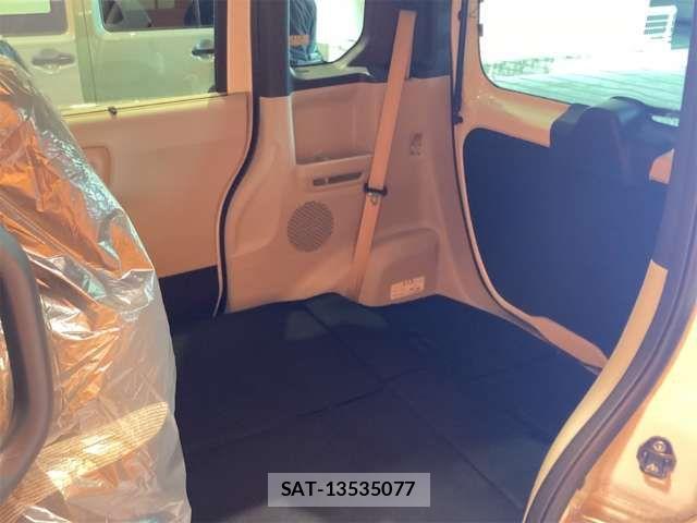Honda N BOX 2026-03 6909637-13