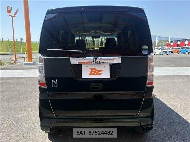 Honda N BOX 2017-09 6909814-13