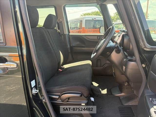 Honda N BOX 2017-09 6909814-15