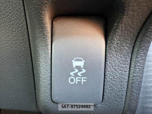 Honda N BOX 2017-09 6909814-26