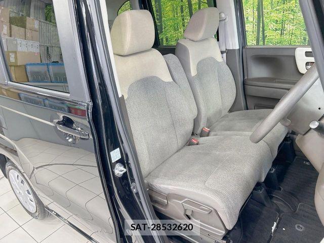 Honda N BOX 2022-01 6909751-7