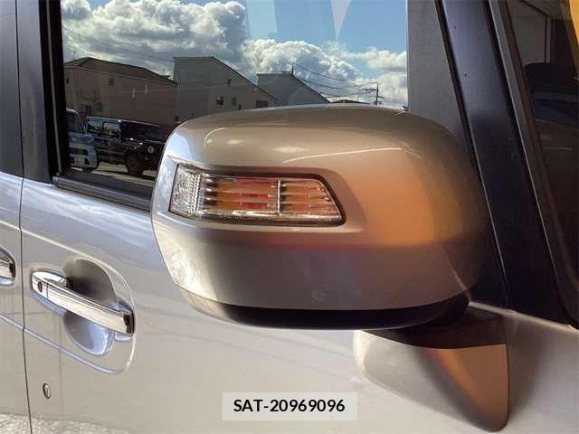 Honda N BOX 2015-04 6909793-11