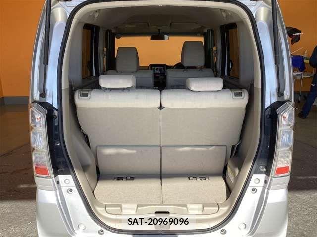 Honda N BOX 2015-04 6909793-12