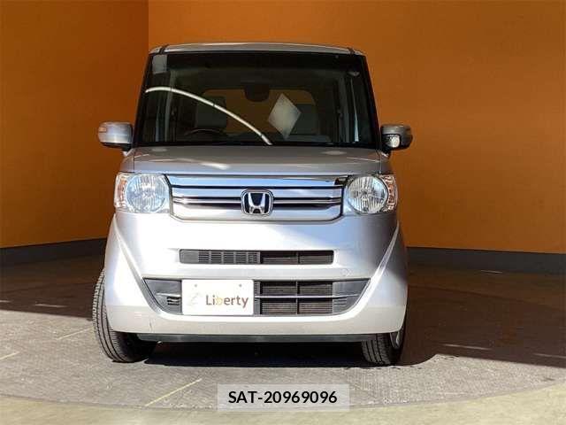 Honda N BOX 2015-04 6909793-4