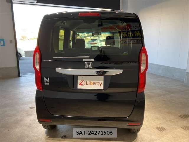 Honda N BOX 2023-03 6909702-10