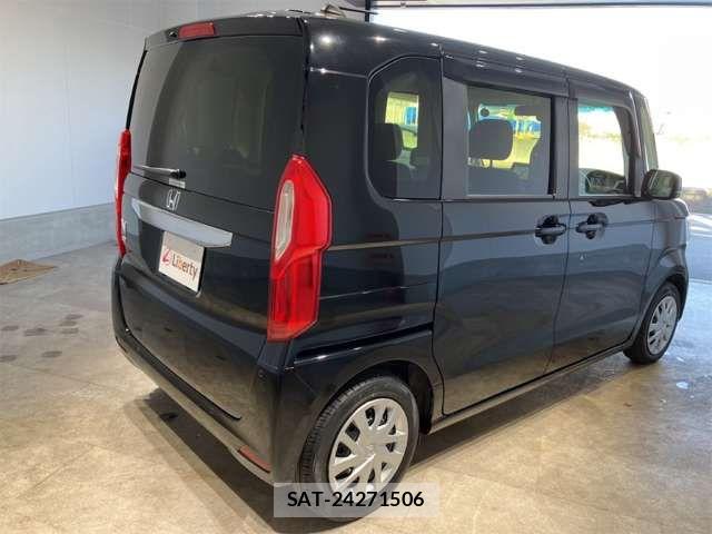 Honda N BOX 2023-03 6909702-11