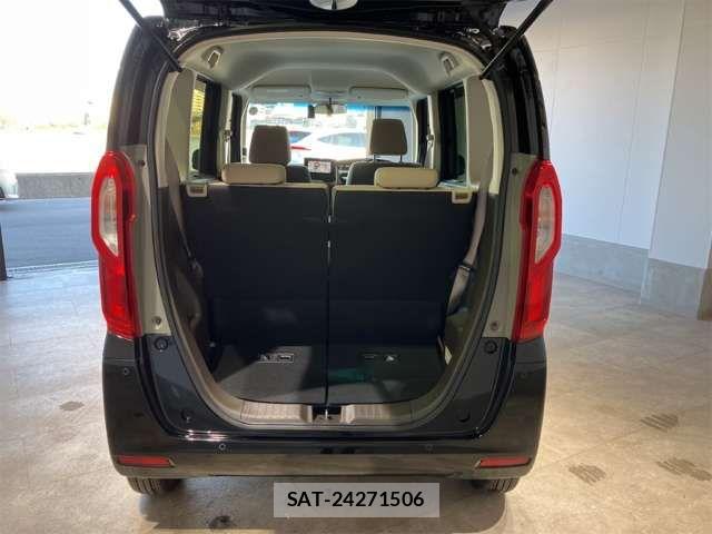 Honda N BOX 2023-03 6909702-13