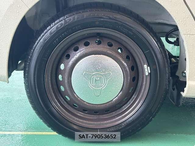 Honda N BOX 2023-09 6909663-14