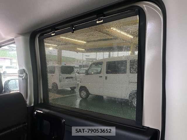 Honda N BOX 2023-09 6909663-7