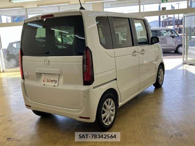 Honda N BOX 2025-12 6909666-9