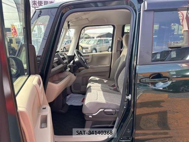 Honda N BOX 2017-09 6909764-16