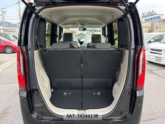 Honda N BOX 2026-02 6909673-18