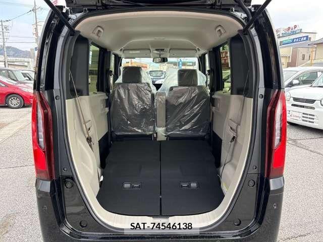Honda N BOX 2026-02 6909673-19