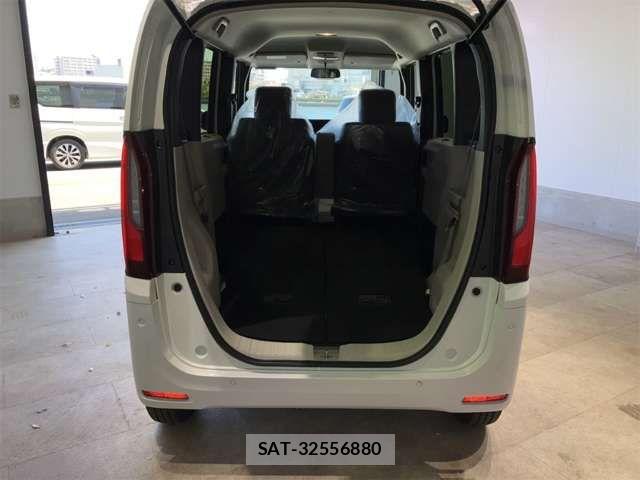 Honda N BOX 2026-04 6909680-18