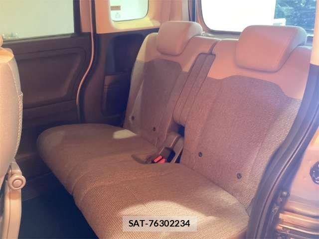 Honda N BOX 2022-02 6909741-12