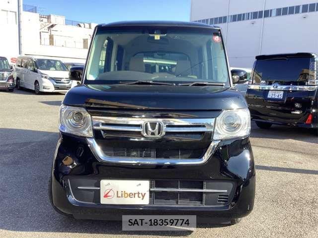 Honda N BOX 2023-01 6909707-5