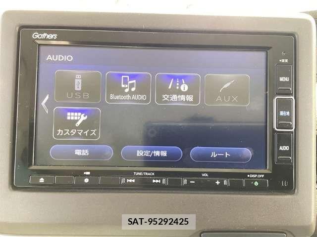 Honda N BOX 2022-03 6909742-6