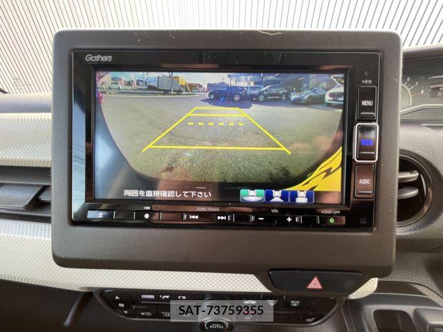 Honda N BOX 2022-02 6909730-11