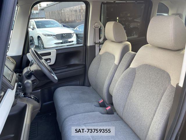 Honda N BOX 2022-02 6909730-26