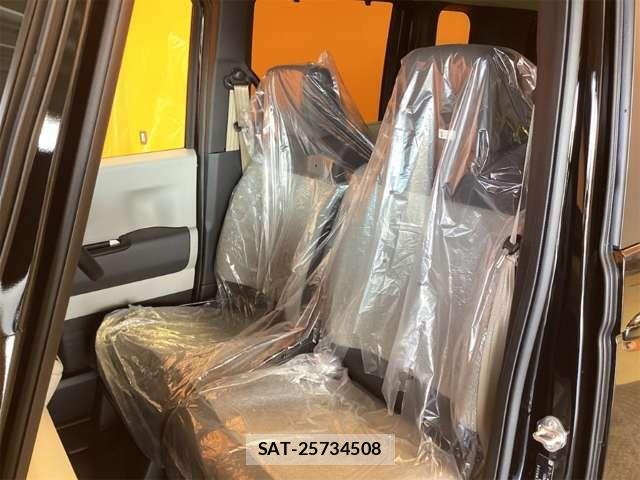 Honda N BOX 2026-03 6909669-18