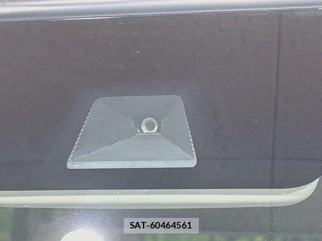 Honda N BOX 2021-05 6909706-4